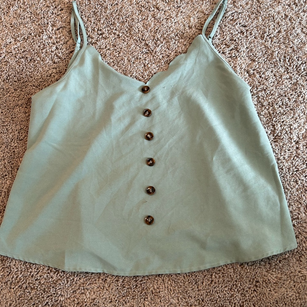 Button detail top